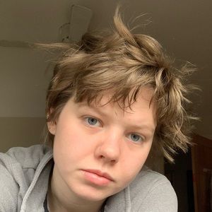 Meet your Posher, Madeleine